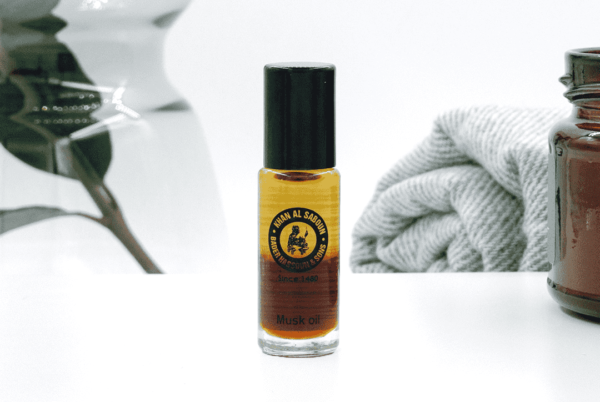 MUSK ROLL ON BODY OIL-min