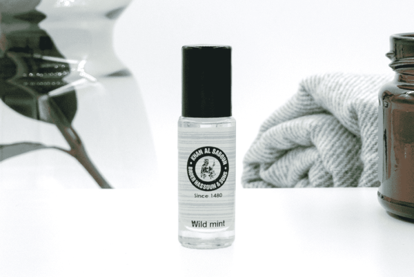 WILD MINT ROLL ON BODY OIL-min